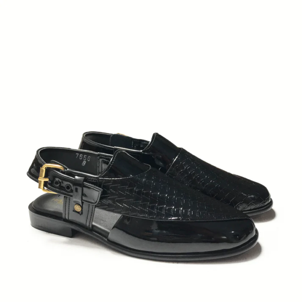 BLACK TEXTURED CHAPPAL