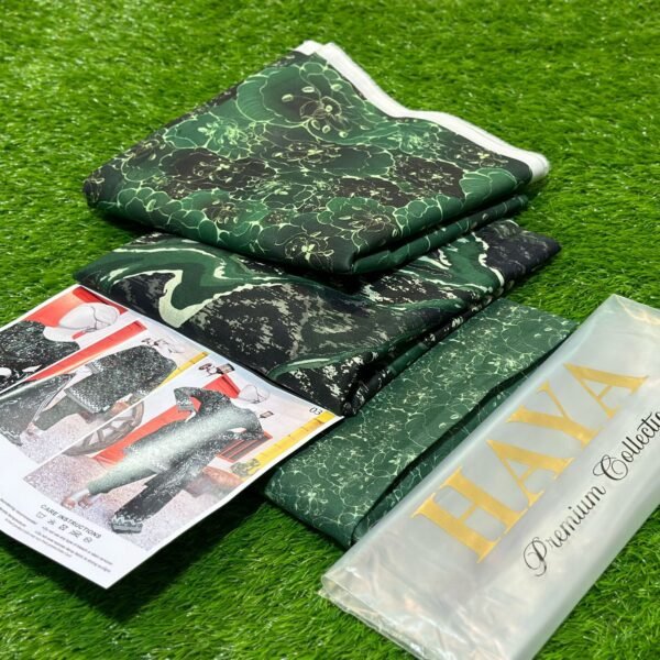 Haya’s Printed Lawn 3-Pc - Image 2